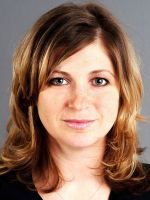 Foto (Bruststück) von Anna Schreiner-Wambolt, Pädagogische Mitarbeiterin beim VFBB e. V. in Germersheim