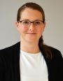 Foto (Bruststück) von Kerstin Scherff, Pädagogische Mitarbeiterin beim VFBB e. V. in Speyer